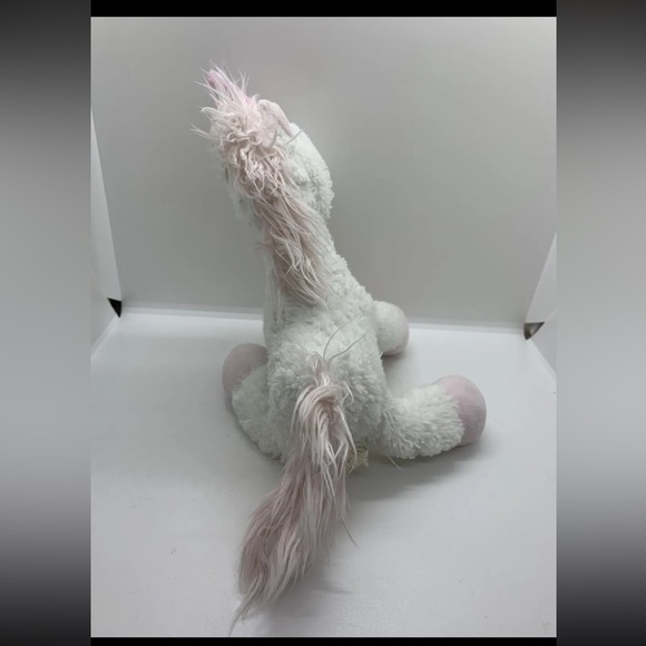 First Impressions 2017 Macy's White Pink Unicorn Used Condition - Picture 8 of 12